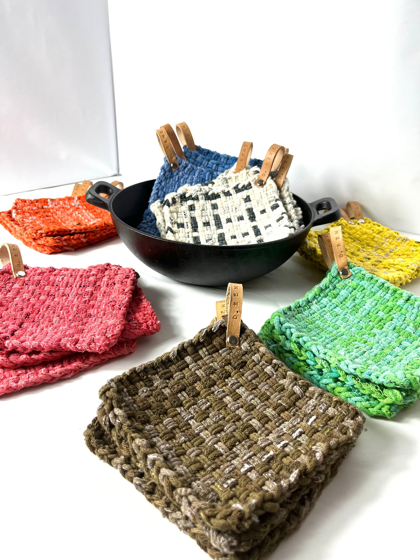 Cotton Hand-Loomed Pot Holder